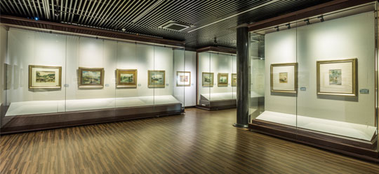 不朽情缘官网登录入口展柜 | 江苏美术馆