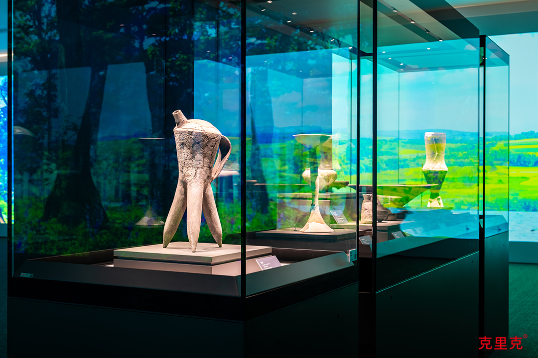 三星堆与金沙的神秘魅力再现_不朽情缘官网登录入口展柜