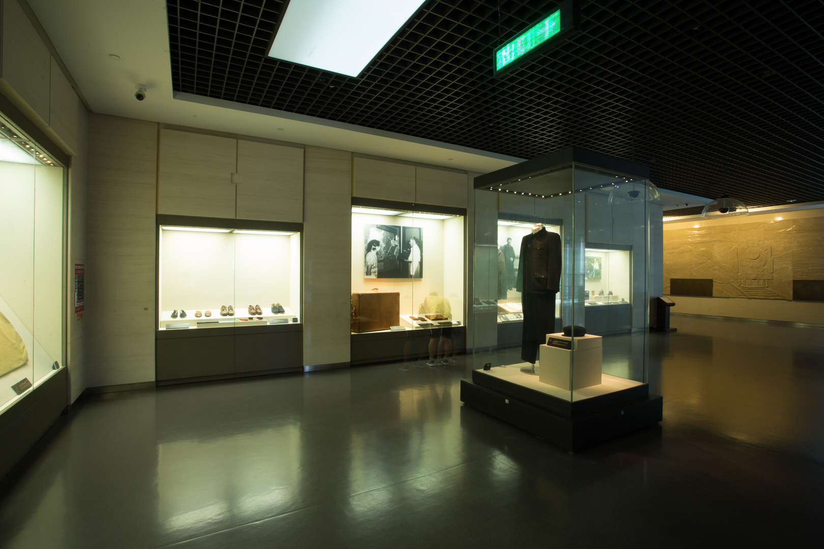 韶山毛泽东纪念馆——不朽情缘官网登录入口展柜